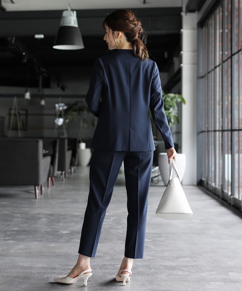 WHITE JOOLA（ホワイトジョーラ）の「【洗濯機で洗える】ウォッシャブル＆マルチストレッチ・細見えセンタープレステーパードパンツ（その他パンツ・レディース・ブラック/ベージュ/ネイビー/グレイッシュベージュ/モカ・LL/SS/S/M/L/70/67/64/61）」の18枚目の写真