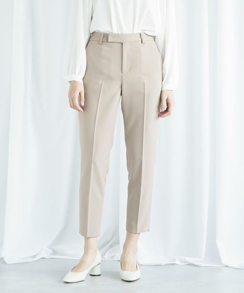 WHITE JOOLA（ホワイトジョーラ）の「【洗濯機で洗える】ウォッシャブル＆マルチストレッチ・細見えセンタープレステーパードパンツ（その他パンツ・レディース・ブラック/ベージュ/ネイビー/グレイッシュベージュ/モカ・LL/SS/S/M/L/70/67/64/61）」の10枚目の写真