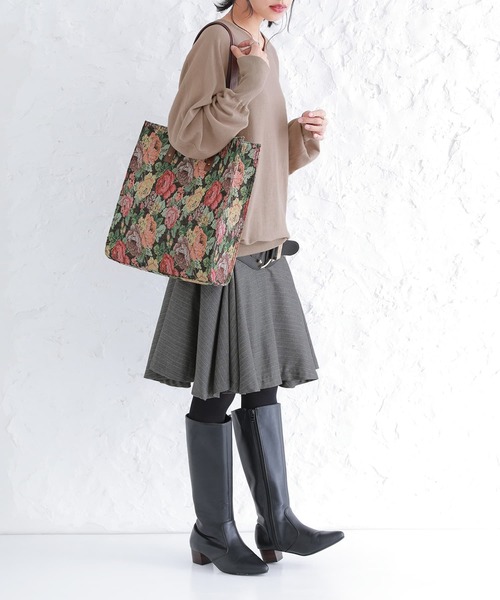 osharewalker（オシャレウォーカー）の「【廃盤】『花柄ゴブランデザイントートバッグ』（トートバッグ・レディース・ブラック/ブルー・FREE）」の10枚目の写真