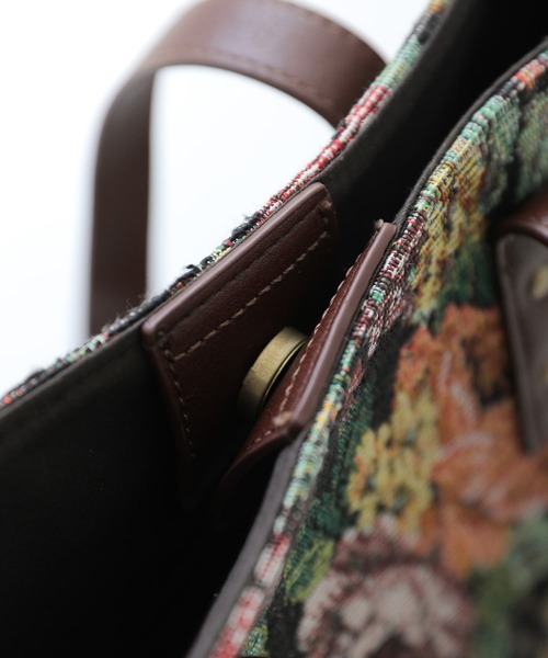 osharewalker（オシャレウォーカー）の「【廃盤】『花柄ゴブランデザイントートバッグ』（トートバッグ・レディース・ブラック/ブルー・FREE）」の19枚目の写真