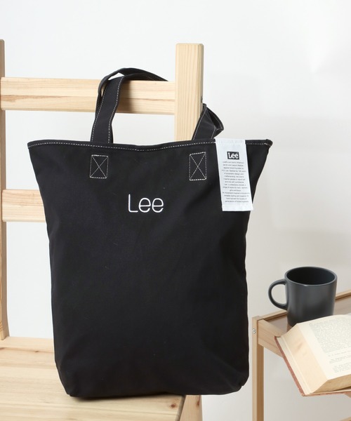 Lee（リー）の「Lee（リー）ヴィヴィットカラー縦型トートバッグ