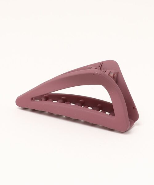 Fun & Daily（ファンアンドデイリー）の「マットカラートライアングルヘアクリップ（バレッタ/ヘアクリップ・レディース・ブラック/ベージュ/ネイビー/オレンジ/グリーン/ワインレッド/ブルーグリーン・FREE）」の6枚目の写真