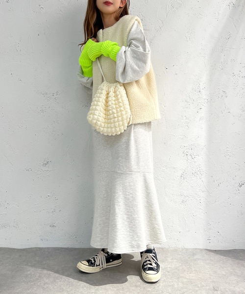 apres jour mignon（アプレジュールミニョン）の「ぽこぽこ巾着バッグ【ZOZOTOWN限定アイテム】（ショルダーバッグ・レディース・ブラック/アイボリー・フリー）」の12枚目の写真