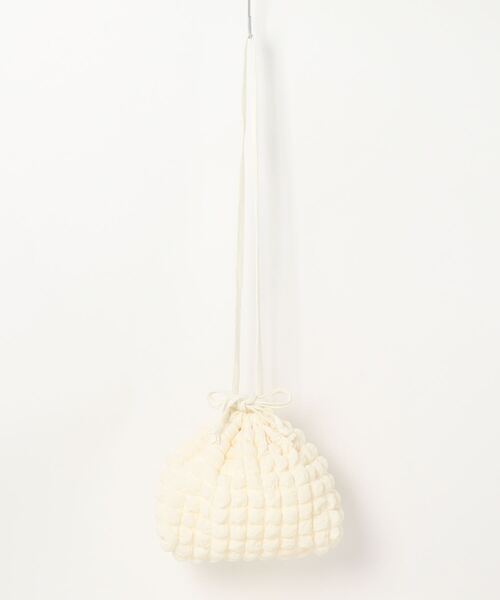 apres jour mignon（アプレジュールミニョン）の「ぽこぽこ巾着バッグ【ZOZOTOWN限定アイテム】（ショルダーバッグ・レディース・ブラック/アイボリー・フリー）」の3枚目の写真