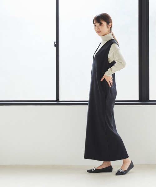 menue（メヌエ）の「チェーンパーツフラットパンプス（パンプス・レディース・アイボリー/ダークブラウン/ベージュ/ブラック・22.5cm/24.5cm/22.0cm/23.5cm/25.0cm/23.0cm/24.0cm）」の15枚目の写真