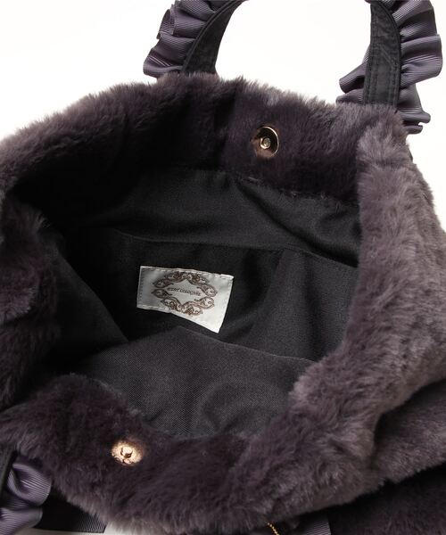 EDIT COLOGNE（エディットコロン）の「《EDIT COLOGNE》フリルハンドルファーバッグ（ショルダーバッグ・レディース・ベージュ/ブラウン/グレー・ﾌﾘ-）」の6枚目の写真