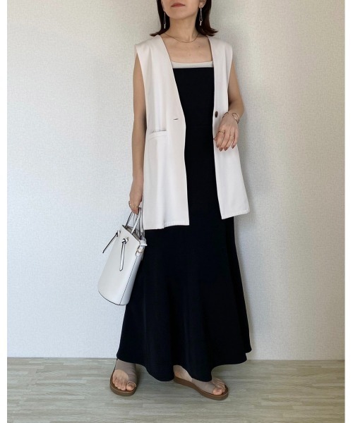 She's Closet（シーズクローゼット）の「【低身長向け/高身長向けサイズあり】ダブルストラップハイウエスト裾フレアロングマーメイドキャミワンピース（ワンピース・レディース・ブラック/ブラウン・FREE/SHORT/TALL）」の10枚目の写真