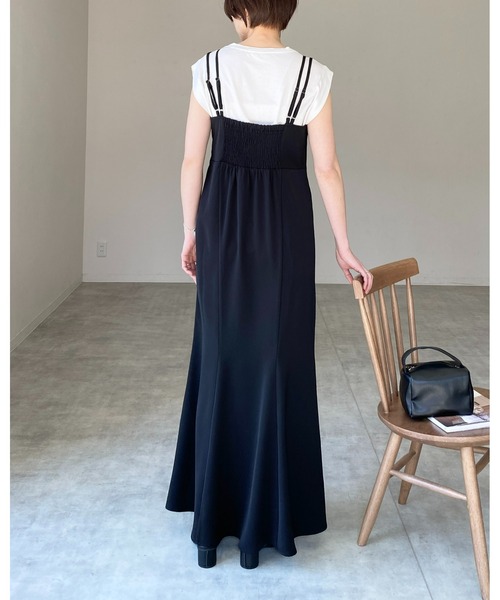 She's Closet（シーズクローゼット）の「【低身長向け/高身長向けサイズあり】ダブルストラップハイウエスト裾フレアロングマーメイドキャミワンピース（ワンピース・レディース・ブラック/ブラウン・FREE/SHORT/TALL）」の14枚目の写真