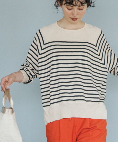 THE SHOP TK （ザ ショップ ティーケー ）の「◆【モチモチ/ウール混/洗える】着回しドルマンニット（ニット/セーター・レディース・レッド系1/グレー/オフホワイト/イエロー/ベージュ系その他5/ブラック/ライトブルー・13/12）」の5枚目の写真