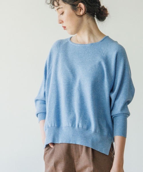 THE SHOP TK （ザ ショップ ティーケー ）の「◆【モチモチ/ウール混/洗える】着回しドルマンニット（ニット/セーター・レディース・レッド系1/グレー/オフホワイト/イエロー/ベージュ系その他5/ブラック/ライトブルー・13/12）」の6枚目の写真