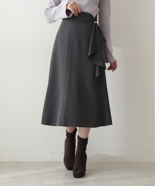 PROPORTION BODY DRESSING(プロポーションボディドレッシング)の「ラッフルマーメイドスカート / 1213120101(スカート・レディース・グレー/ダークグレー/ライトグリーン・MEDIUM/SMALL/X-SMALL)」の8枚目の写真