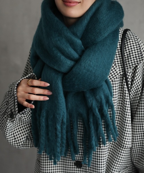 sakishimatokyo(サキシマトーキョー)の「<ふわふわ>ボリュームフリンジマフラー/ストール/ショール(ストール/ショール・レディース・ブラウン/ピンク/パープル/ホワイト/ブラック/スモークピンク/ダークグリーン/ベージュ/ブルー系/レッド・FREE)」の7枚目の写真