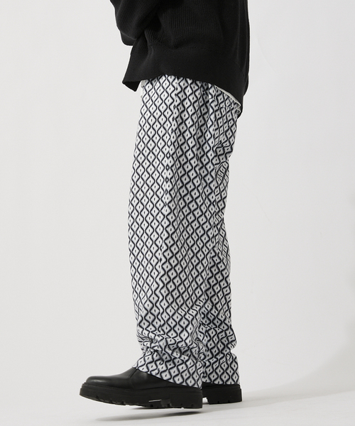 タイムセール 今季新品 JOURNAL STANDARD Vプリントパンツ 36 タイムセール 今季新品 JOURNAL STANDARD Vプリントパンツ 36