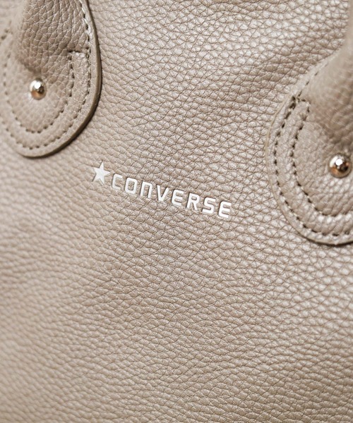 CONVERSE(コンバース)の「【78】【CONVERSE(コンバース)】EMBOSS LEATHER LIKE TOTE BAG(トートバッグ・レディース・ライトグレー/グレー・FREE)」の6枚目の写真