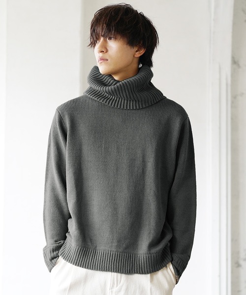 MinoriTY（マイノリティ）の「オフタートル タートルネック ボリュームネック ニット/セーター 春服 冬服（ニット/セーター・メンズ・ブラウン/チャコール/オフホワイト・M/L）」の9枚目の写真