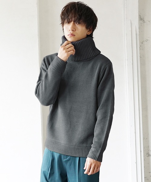 MinoriTY（マイノリティ）の「オフタートル タートルネック ボリュームネック ニット/セーター 春服 冬服（ニット/セーター・メンズ・ブラウン/チャコール/オフホワイト・M/L）」の7枚目の写真