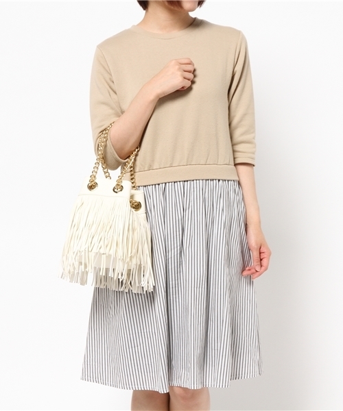 Ray BEAMS(レイビームス)の「SOLPRESA / フリンジ バッグ(ショルダーバッグ・レディース・ホワイト/ブラック・ONE SIZE)」の3枚目の写真