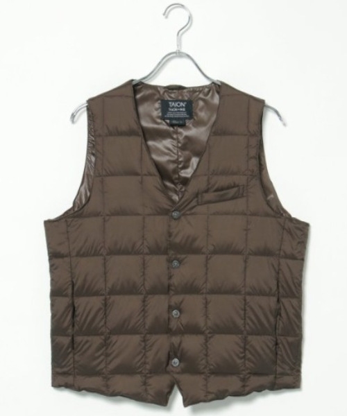 TAION（タイオン）の「TAION タイオン Vネックダウンジレ（ダウンベスト・メンズ・ブラック/ベージュ/ネイビー/ボルドー/チョコ/チャコール・S/M/L/XL）」の4枚目の写真