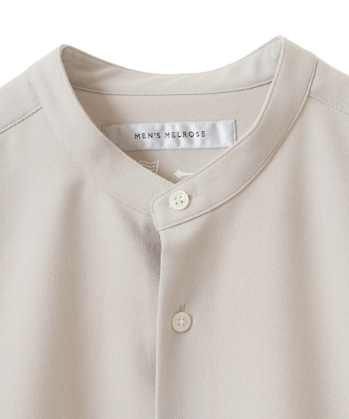 MEN'S MELROSE(メンズメルローズ)の「ラナテックイージーケアバンドカラーシャツ(シャツ/ブラウス・メンズ・ベージュ/ホワイト/ブラック/グレー・4/3/2)」の6枚目の写真