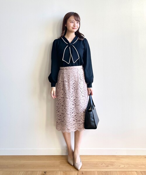 index（インデックス）の「◆バイカラー ボウタイニット（ニット/セーター・レディース・ホワイト系その他6/ブラック系4/ブルー系9/ホワイト系その他5・36/38/42/40）」の8枚目の写真