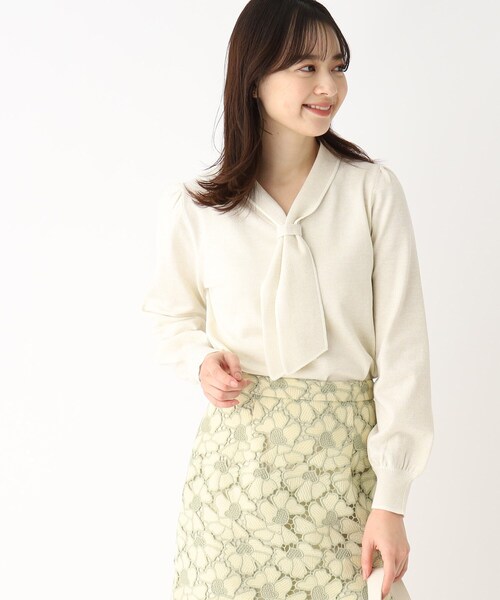 index（インデックス）の「◆バイカラー ボウタイニット（ニット/セーター・レディース・ホワイト系その他6/ブラック系4/ブルー系9/ホワイト系その他5・36/38/42/40）」の15枚目の写真