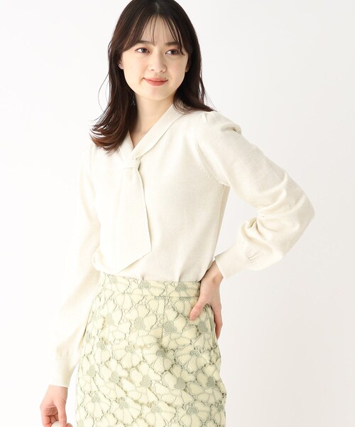 index（インデックス）の「◆バイカラー ボウタイニット（ニット/セーター・レディース・ホワイト系その他6/ブラック系4/ブルー系9/ホワイト系その他5・36/38/42/40）」の7枚目の写真