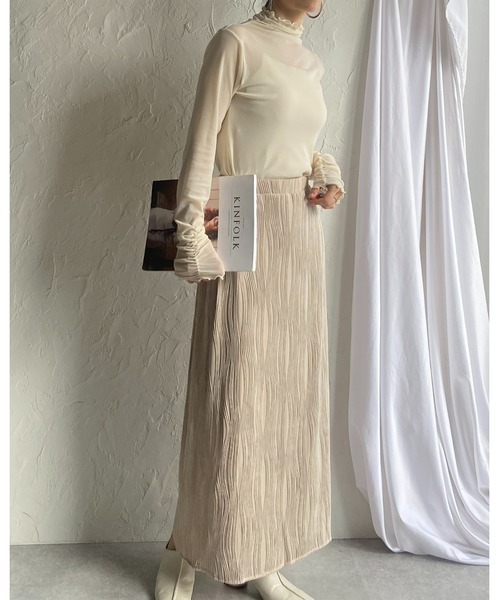 She's Closet（シーズクローゼット）の「ウェーブ柄Iラインバックスリットハイウエストロングプリーツスカート（スカート・レディース・ブラック/グレイッシュベージュ/チャコール・FREE）」の4枚目の写真