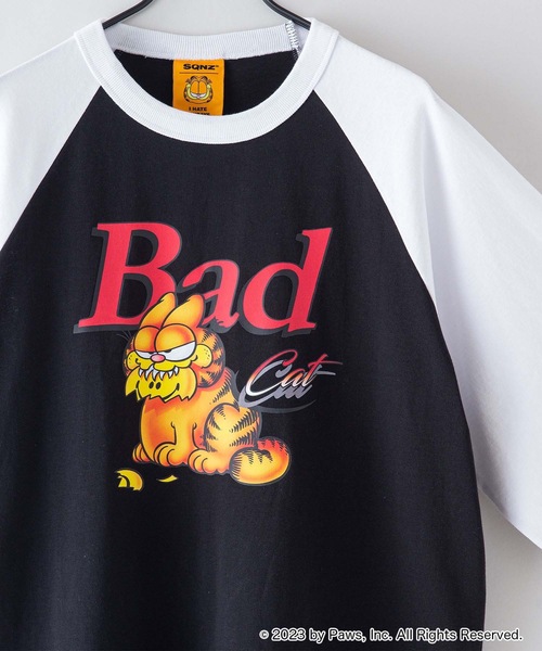 JEANS MATE(ジーンズメイト)の「【Garfield/ガーフィールド】コラボ ラグランTシャツ Y2K バックプリント ストリート(Tシャツ/カットソー・メンズ・レッド/カーキ/グレー・MEDIUM/LARGE/X-LARGE)」の1枚目の写真