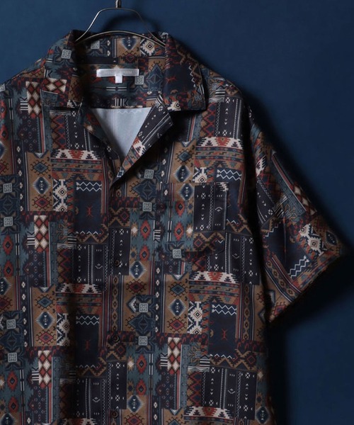 ANPAS（アンパス）の「2WAY Amunzen Total Pattern Print Oversized Open Collar Shirt/2WAY 梨地 総柄プリント オーバーサイズ  オープンカラーシャツ（シャツ/ブラウス・メンズ・グレー系その他/ブラウン系その他/ブルー系その他/グリーン系その他・M/L/LL）」の2枚目の写真