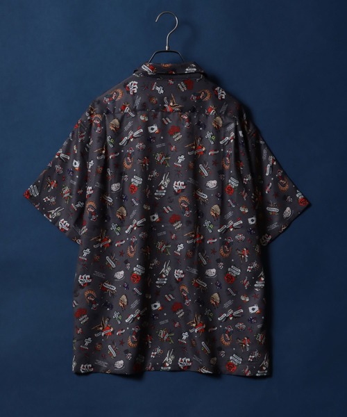 ANPAS（アンパス）の「2WAY Amunzen Total Pattern Print Oversized Open Collar Shirt/2WAY 梨地 総柄プリント オーバーサイズ  オープンカラーシャツ（シャツ/ブラウス・メンズ・グレー系その他/ブラウン系その他/ブルー系その他/グリーン系その他・M/L/LL）」の13枚目の写真