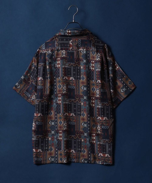 ANPAS（アンパス）の「2WAY Amunzen Total Pattern Print Oversized Open Collar Shirt/2WAY 梨地 総柄プリント オーバーサイズ  オープンカラーシャツ（シャツ/ブラウス・メンズ・グレー系その他/ブラウン系その他/ブルー系その他/グリーン系その他・M/L/LL）」の14枚目の写真