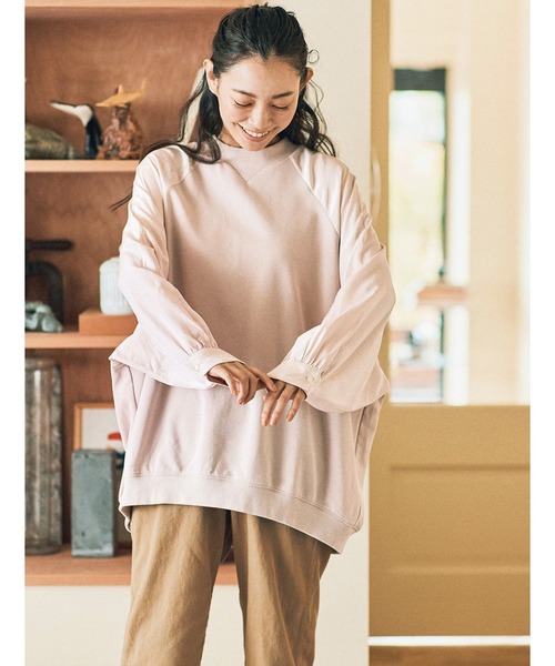 and myera（アンド マイラ）の「ａｎｄ　ｍｙｅｒａ　ベーシックじゃないトレーナー（スウェット・レディース・ベージュ/グレー・MEDIUM/LARGE/X-LARGE/SMALL）」の6枚目の写真