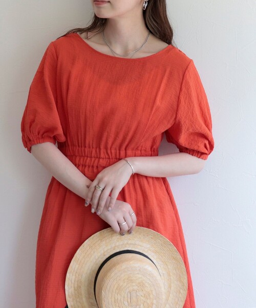 fredy emue（フレディエミュ）の「バックリボンワンピース（ワンピース・レディース・ブラック/カーキ/オレンジ・38/36）」の16枚目の写真