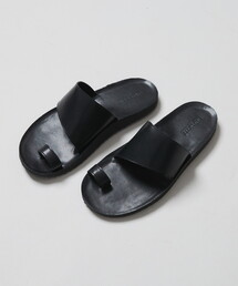 LEATHER SLIDER SANDALS
