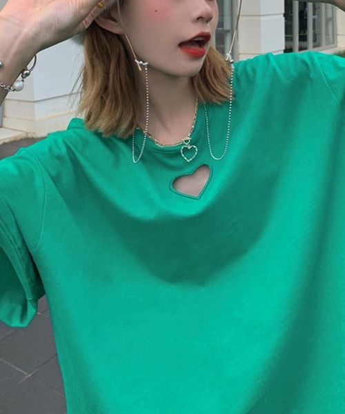 LYEON(リヨン)の「ハートカットアウトTシャツ(Tシャツ/カットソー・レディース・ブラック/ピンク/グリーン・FREE)」の11枚目の写真
