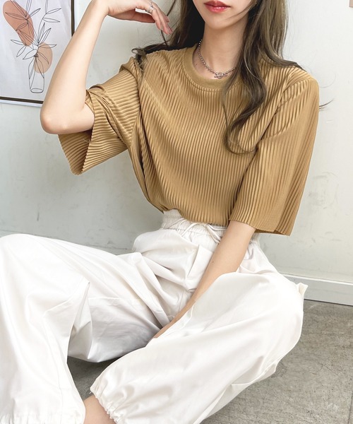 Futier land(フューティアランド)の「ラウンドネックプリーツトップス(Tシャツ/カットソー・レディース・キャメル/ブルー/グレー・FREE)」の17枚目の写真