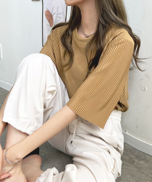 Futier land(フューティアランド)の「ラウンドネックプリーツトップス(Tシャツ/カットソー・レディース・キャメル/ブルー/グレー・FREE)」の20枚目の写真