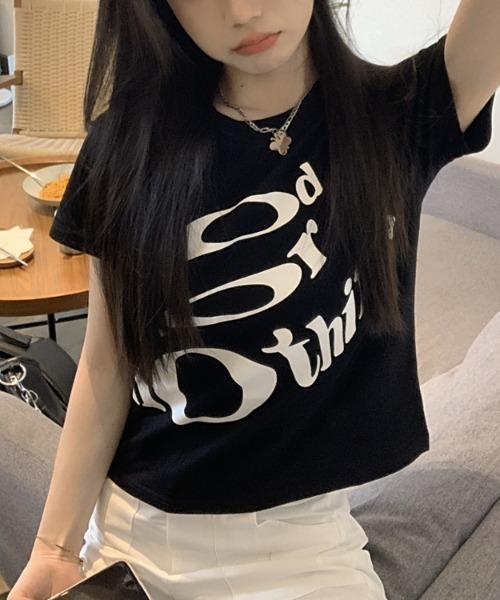 Vipoa（ヴィポア）の「フィットレタリングプリントTEE（Tシャツ/カットソー・レディース・ホワイト/ブラック・FREE）」の9枚目の写真
