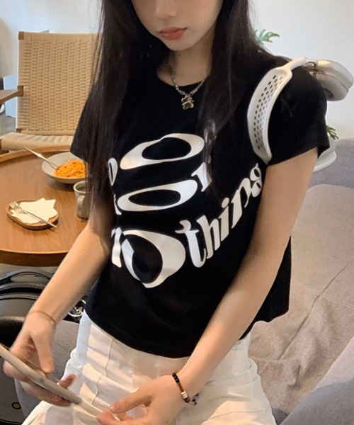 Vipoa（ヴィポア）の「フィットレタリングプリントTEE（Tシャツ/カットソー・レディース・ホワイト/ブラック・FREE）」の10枚目の写真