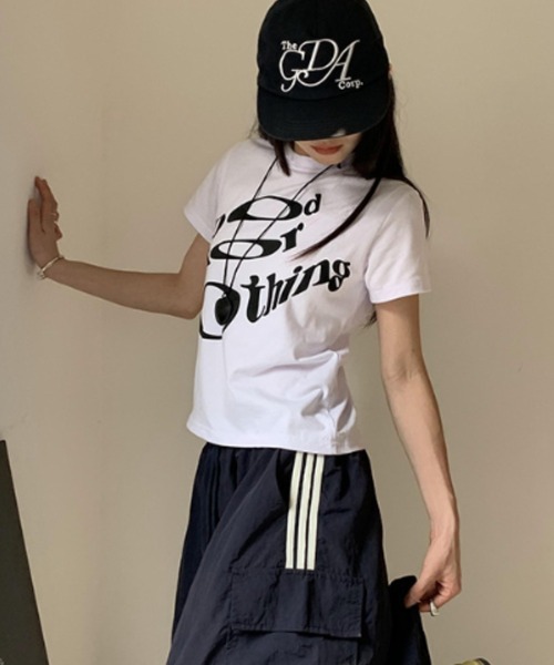 Vipoa（ヴィポア）の「フィットレタリングプリントTEE（Tシャツ/カットソー・レディース・ホワイト/ブラック・FREE）」の19枚目の写真