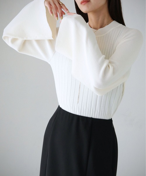cheriella(シェリエラ)の「【cheriella】WEB限定ランダムリブベルスリーブニット WEB LIMITED RANDOM RIB BELL SLEEVE KNIT(ニット/セーター・レディース・アイボリー/ブラック/パープル/ブルー/ブラウン/ダークグレー・M)」の8枚目の写真
