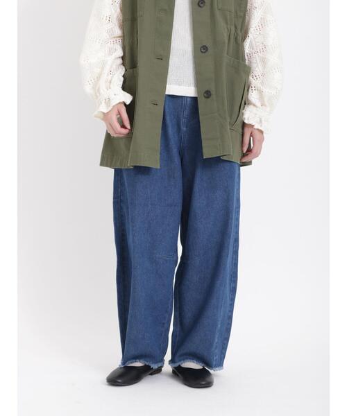 Samansa Mos2（サマンサ モスモス）の「デニム裾フリンジカーブパンツ