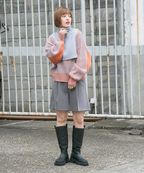 KBF（ケイビーエフ）の「デザインポケットタックショートパンツ