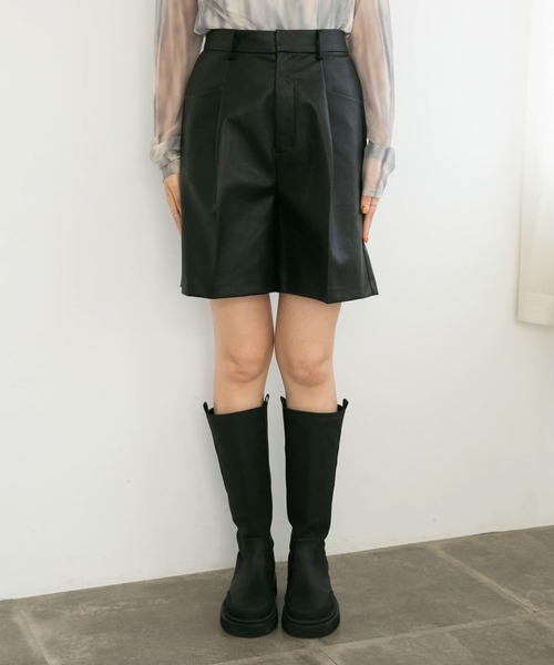 KBF（ケイビーエフ）の「デザインポケットタックショートパンツ（その他パンツ・レディース・ブラック/グレー/グリーン系その他/ブラック系その他・ONE）」の14枚目の写真