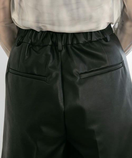 KBF（ケイビーエフ）の「デザインポケットタックショートパンツ（その他パンツ・レディース・ブラック/グレー/グリーン系その他/ブラック系その他・ONE）」の20枚目の写真
