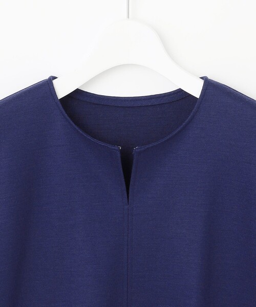 J.PRESS Ladies(J.プレス レディス)の「ウールスムース ペプラム カットソー(Tシャツ/カットソー・レディース・ネイビー系/パープル系/ブルー系/グレー系・SMALL)」の7枚目の写真