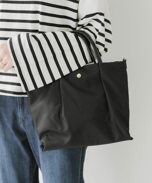 Legato Largo（レガートラルゴ）の「Legato largo　撥水ナイロン2WAYショルダーバッグ（ショルダーバッグ・レディース・ネイビー/グレー/ブラック・ONE）」の5枚目の写真