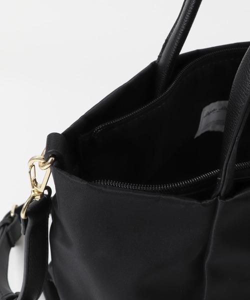 Legato Largo（レガートラルゴ）の「Legato largo　撥水ナイロン2WAYショルダーバッグ（ショルダーバッグ・レディース・ネイビー/グレー/ブラック・ONE）」の14枚目の写真