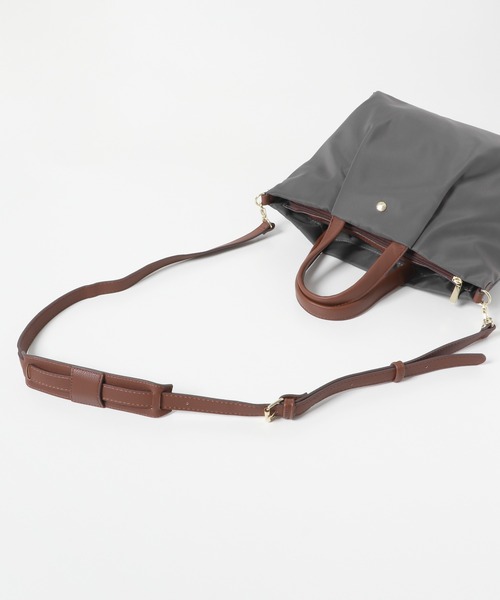 Legato Largo（レガートラルゴ）の「Legato largo　撥水ナイロン2WAYショルダーバッグ（ショルダーバッグ・レディース・ネイビー/グレー/ブラック・ONE）」の21枚目の写真