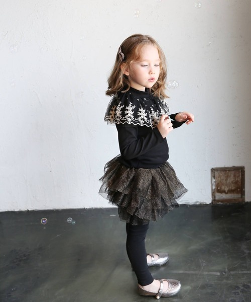 Rora（ローラ）の「イリリス トップス / レース 花 フワラー（Tシャツ/カットソー・キッズ・オフホワイト/ブラック・110/120/150/130/140/100）」の16枚目の写真